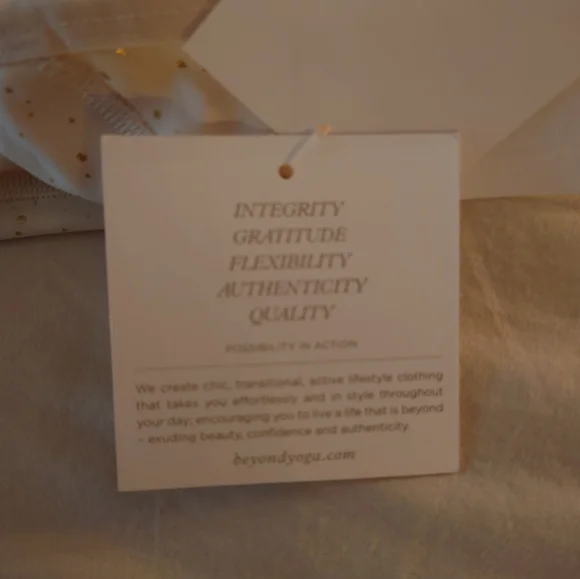 NWT Gold Ivory BEYOND YOGA Alloy Ombre Elevation Jumpsuit S Carbon38 Small HTF - Picture 11 of 11